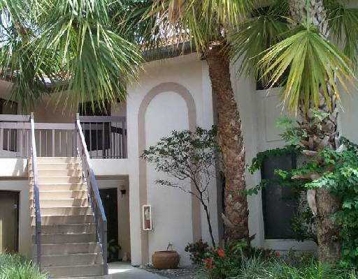 350 East Club Circle, Unit 207 Boca Raton, FL 33487 - Photo 1 of 1 Primary Photo