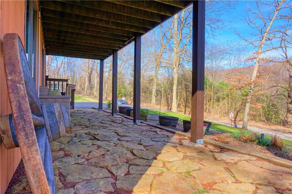 170 Winters Road Butler, PA 16002 - Photo 6 of 25 Gallery Image 6