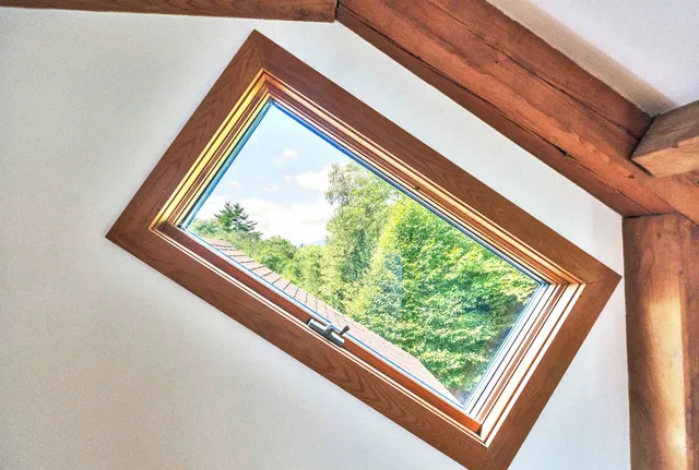 $1,075,000 | 182 McCoy Road, Sharon, NH 03458