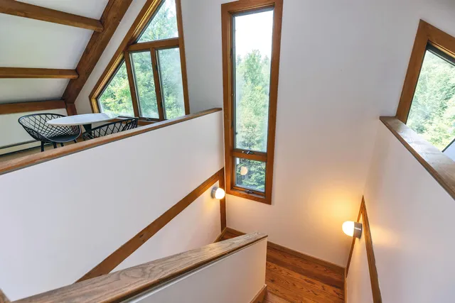 $1,075,000 | 182 McCoy Road, Sharon, NH 03458