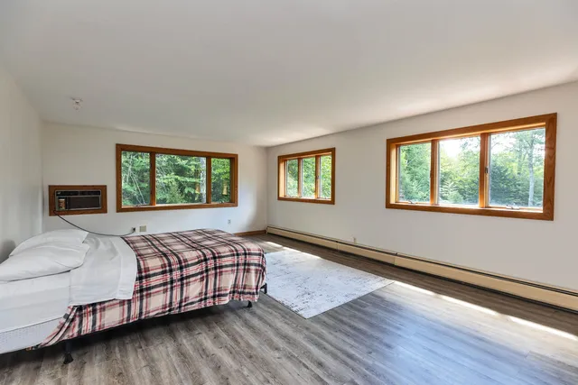 $1,075,000 | 182 McCoy Road, Sharon, NH 03458