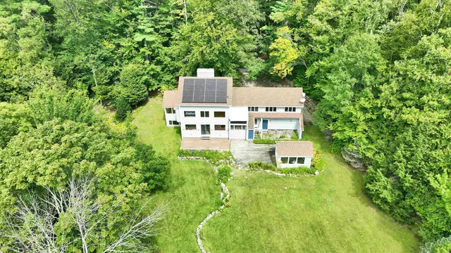 $1,075,000 | 182 McCoy Road, Sharon, NH 03458
