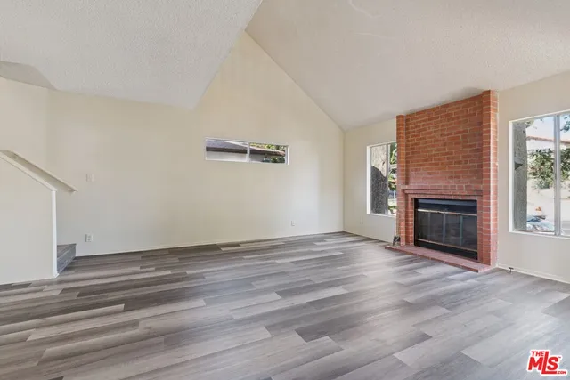 $8,500 | 4109 Beethoven Street, Los Angeles, CA 90066