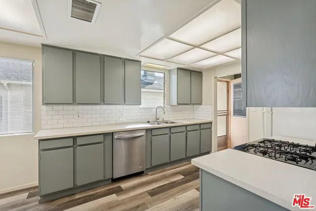 $8,500 | 4109 Beethoven Street, Los Angeles, CA 90066