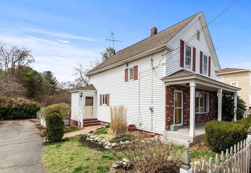 524 Merrimack Street Methuen, MA 01844 - Photo 2 of 34 a view of a house with backyard and sitting area