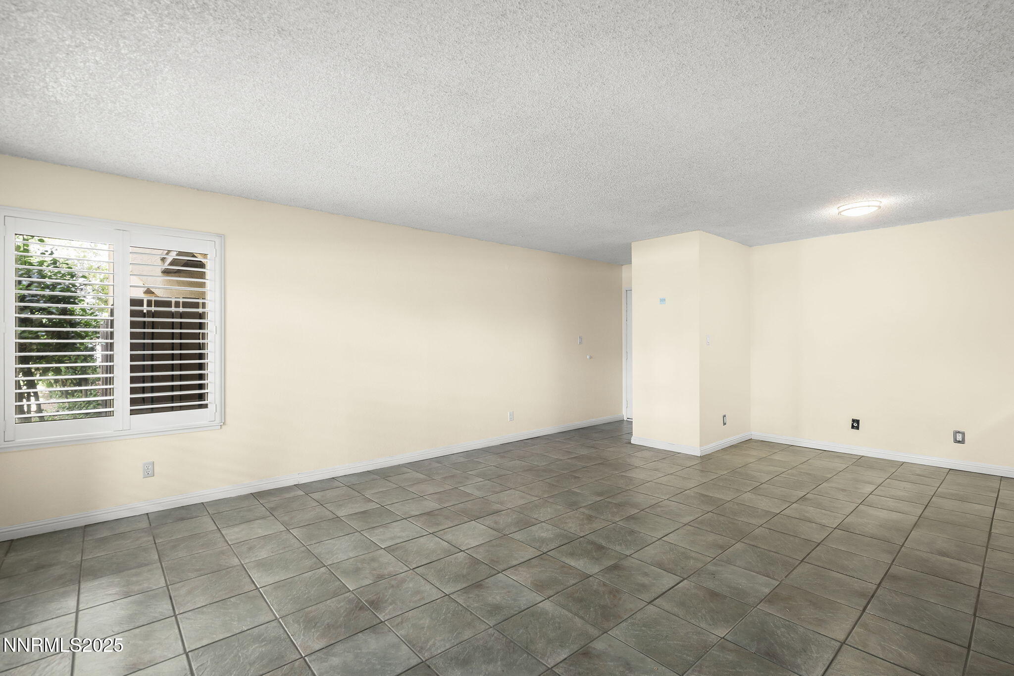 2450 Lymbery Street, Unit 105 Reno, NV 89509 - Photo 4 of 21 9-web-or-mls-_DSC1028