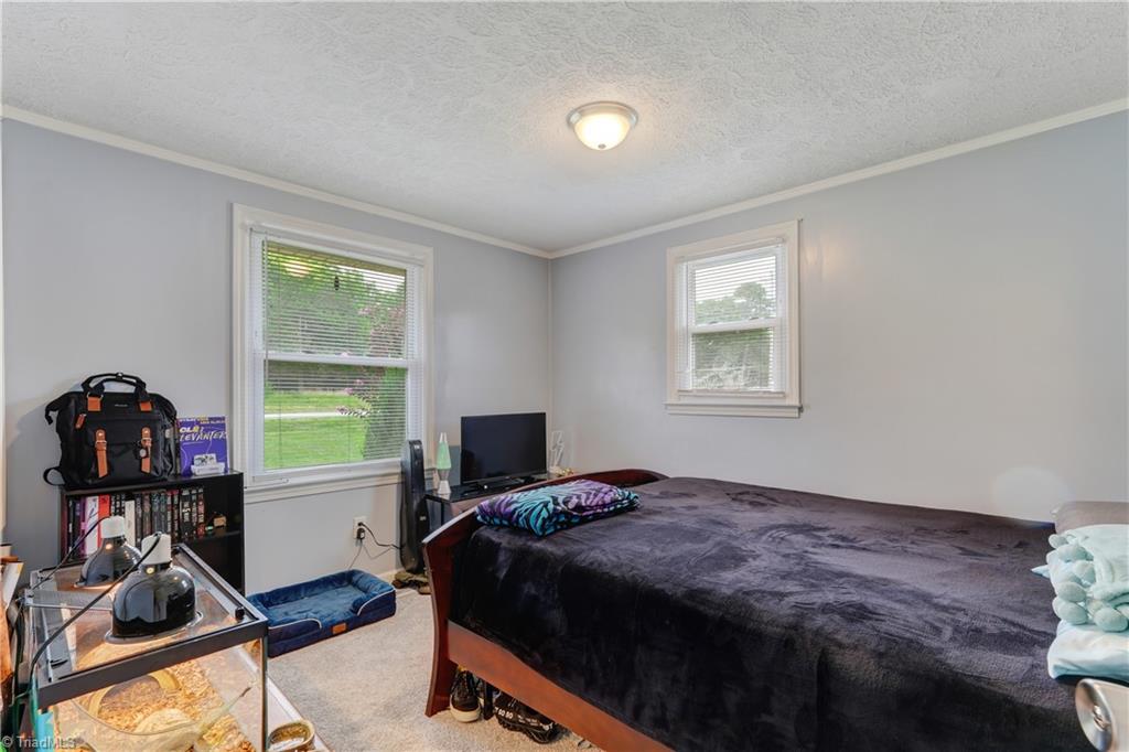 1200 Grooms Road Reidsville, NC 27320 - Photo 11 of 15 Gallery Image 11
