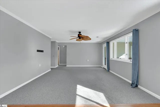 $224,900 | 212 Lakeside Circle, Greenville, SC 29615