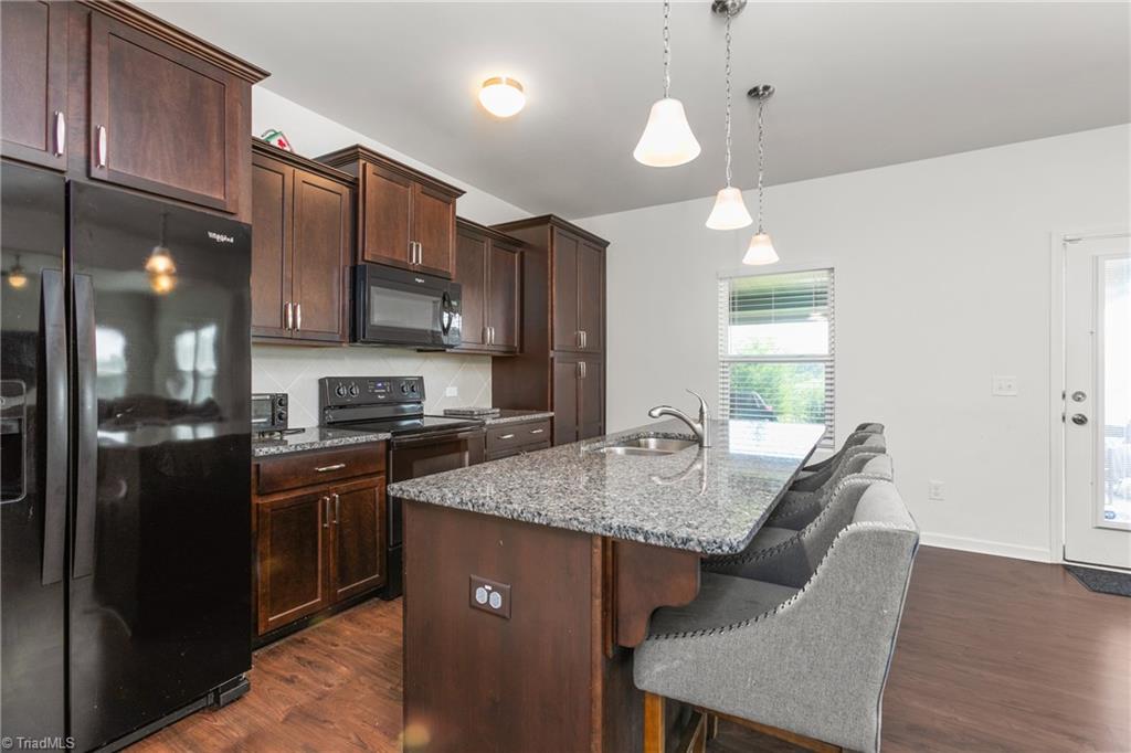 3393 Grandview Club Road Pfafftown, NC 27040 - Photo 11 of 34