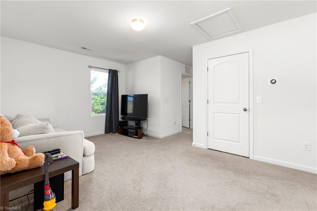 3393 Grandview Club Road Pfafftown, NC 27040 - Photo 14 of 34 Loft