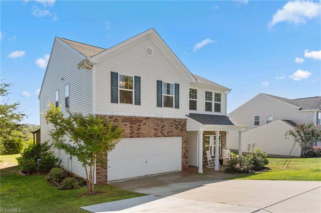 3393 Grandview Club Road Pfafftown, NC 27040 - Photo 2 of 34