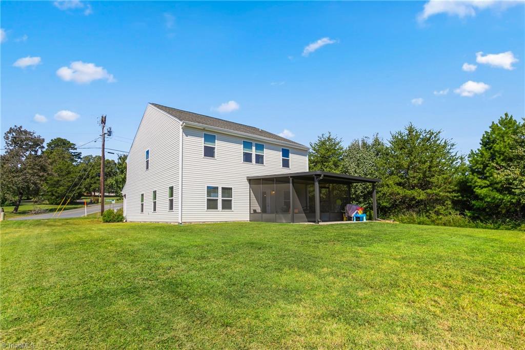 3393 Grandview Club Road Pfafftown, NC 27040 - Photo 27 of 34