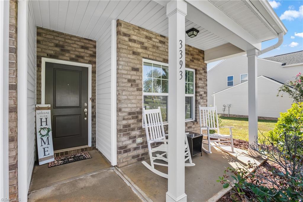 3393 Grandview Club Road Pfafftown, NC 27040 - Photo 3 of 34