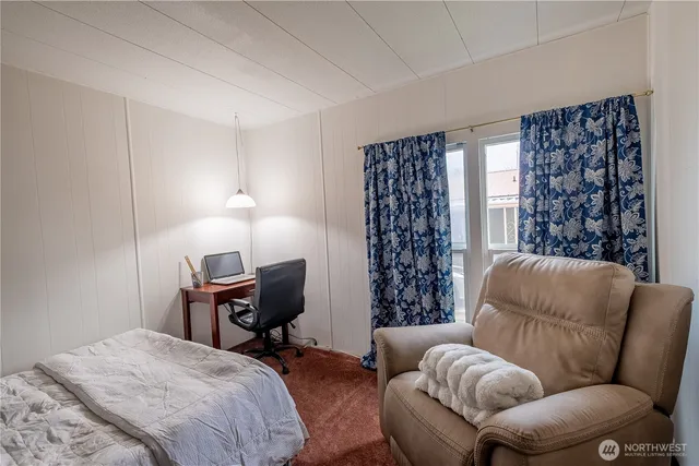 $89,900 | 225 Northeast Ernst Street, Unit 51, Oak Harbor, WA 98277