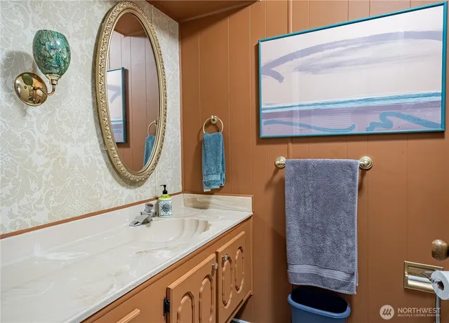 $89,900 | 225 Northeast Ernst Street, Unit 51, Oak Harbor, WA 98277