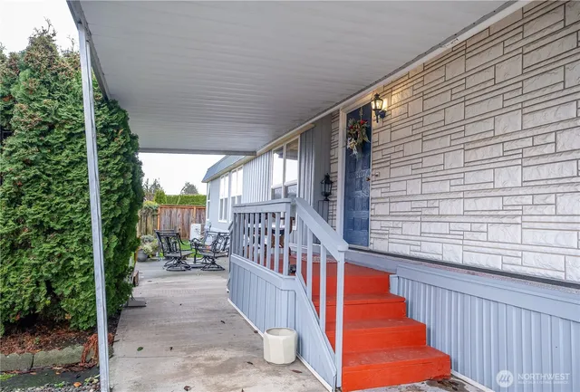 $89,900 | 225 Northeast Ernst Street, Unit 51, Oak Harbor, WA 98277