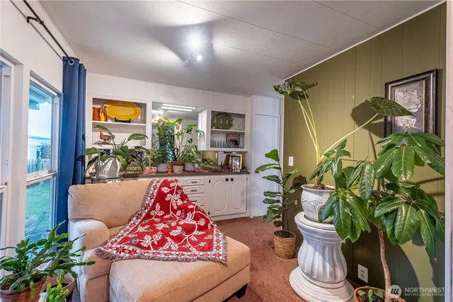 $89,900 | 225 Northeast Ernst Street, Unit 51, Oak Harbor, WA 98277