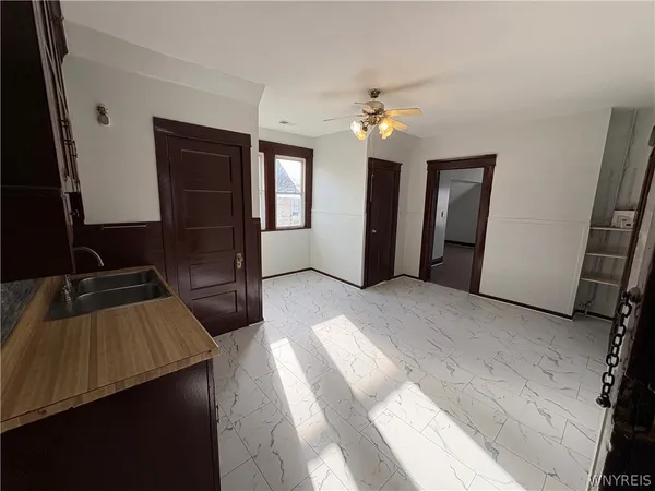 $1,600 | 143 Reo Avenue, Buffalo, NY 14211