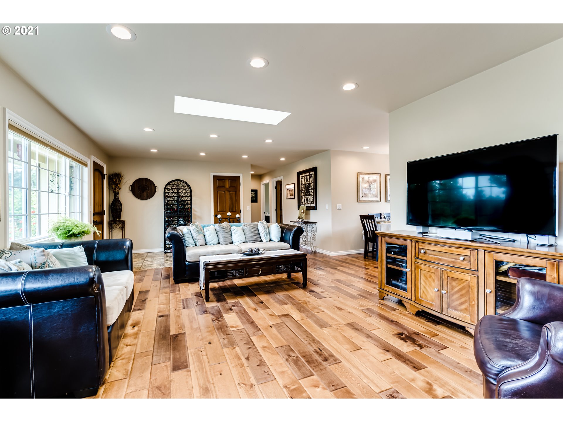 31262 Veatch Road Cottage Grove, OR 97424 - Photo 11 of 32 Gallery Image 11