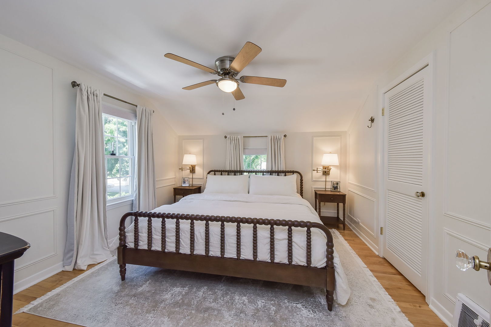 808 Anderson Boulevard Geneva, IL 60134 - Photo 15 of 30 a bedroom with a bed and a window