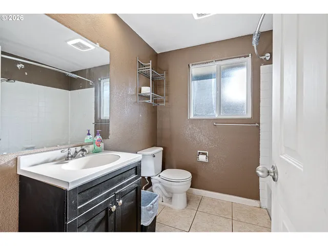 $355,000 | 775 54th Street, Springfield, OR 97478