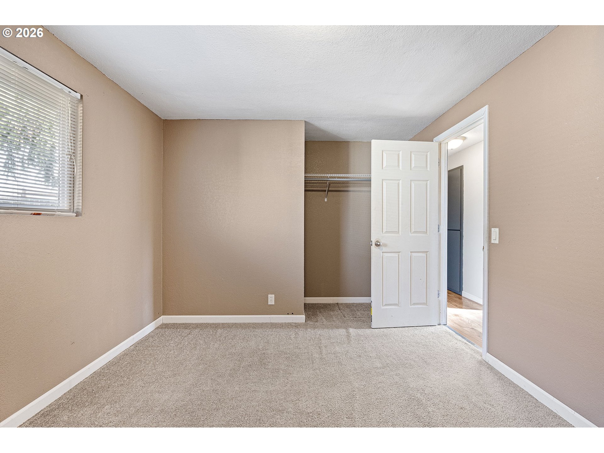 775 54th Street Springfield, OR 97478 - Photo 16 of 31 a view of an empty room with closet area
