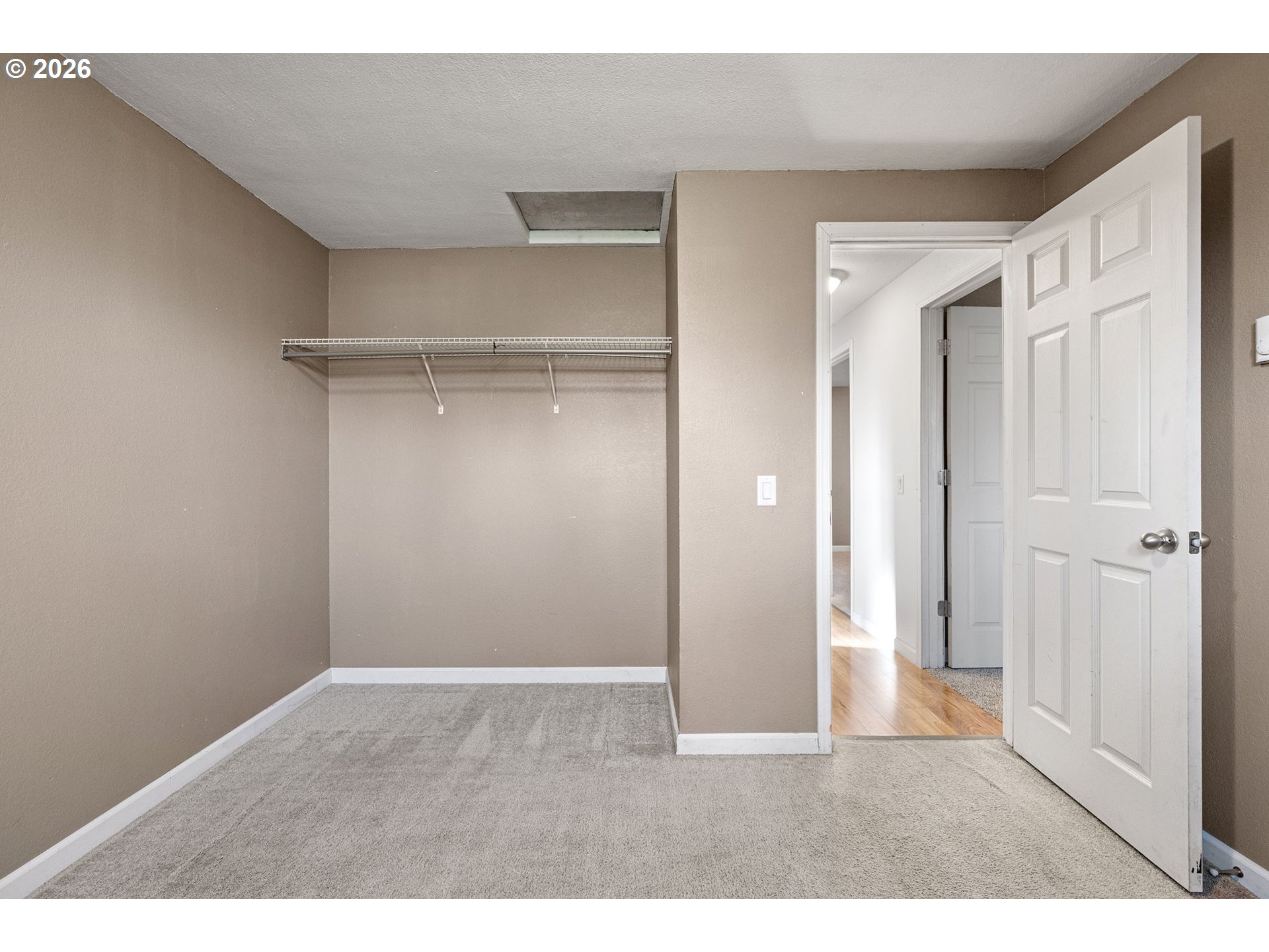 775 54th Street Springfield, OR 97478 - Photo 20 of 31 a view of an empty room
