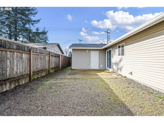 $355,000 | 775 54th Street, Springfield, OR 97478