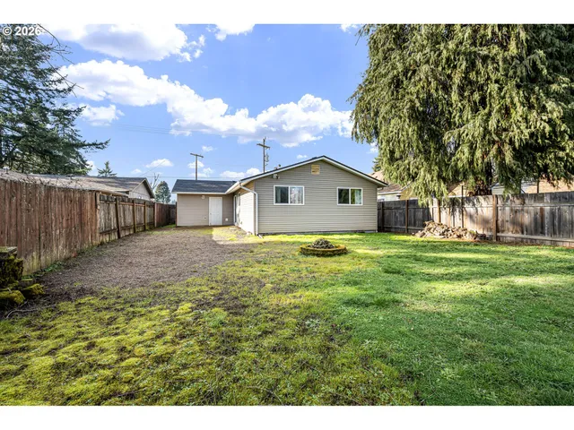 $355,000 | 775 54th Street, Springfield, OR 97478