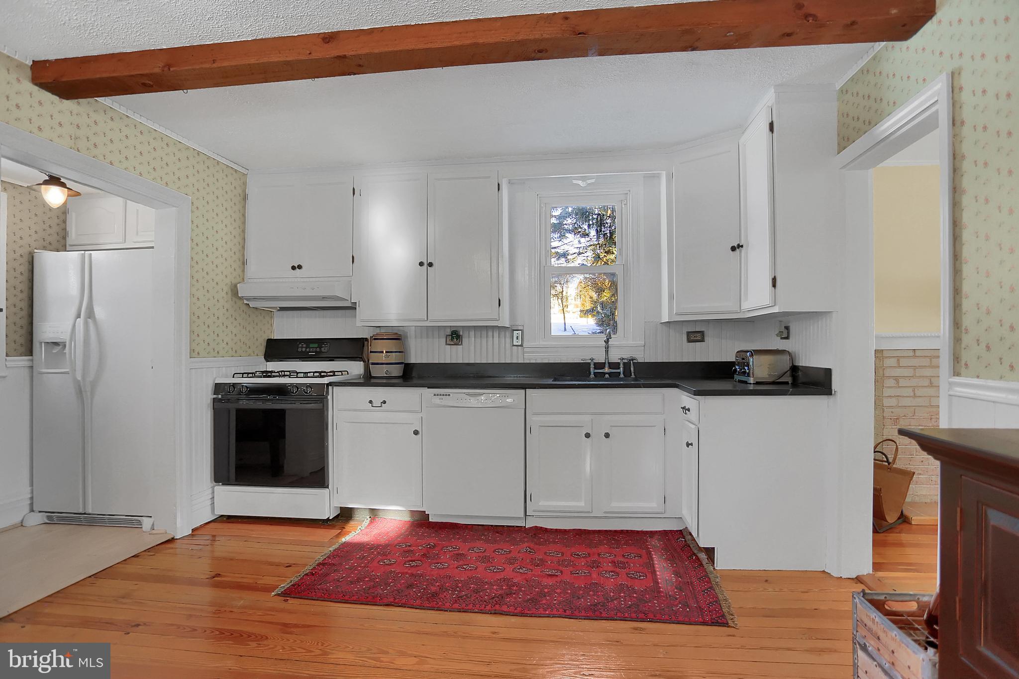 2000 Mt Zion Road York, PA 17402 - Photo 9 of 40 Gallery Image 9