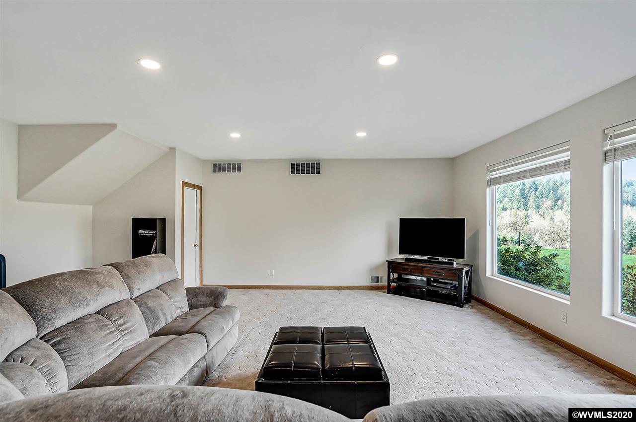 2887 Grice Hill Road Salem, OR 97304 - Photo 29 of 42 Gallery Image 29