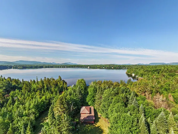 $285,000 | 84 Indian Lake Road, Owls Head, NY 12969