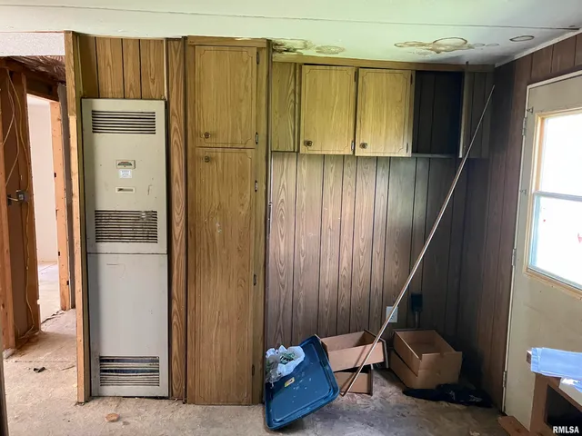 $12,000 | 114 Oak Street, Gladstone, IL 61437