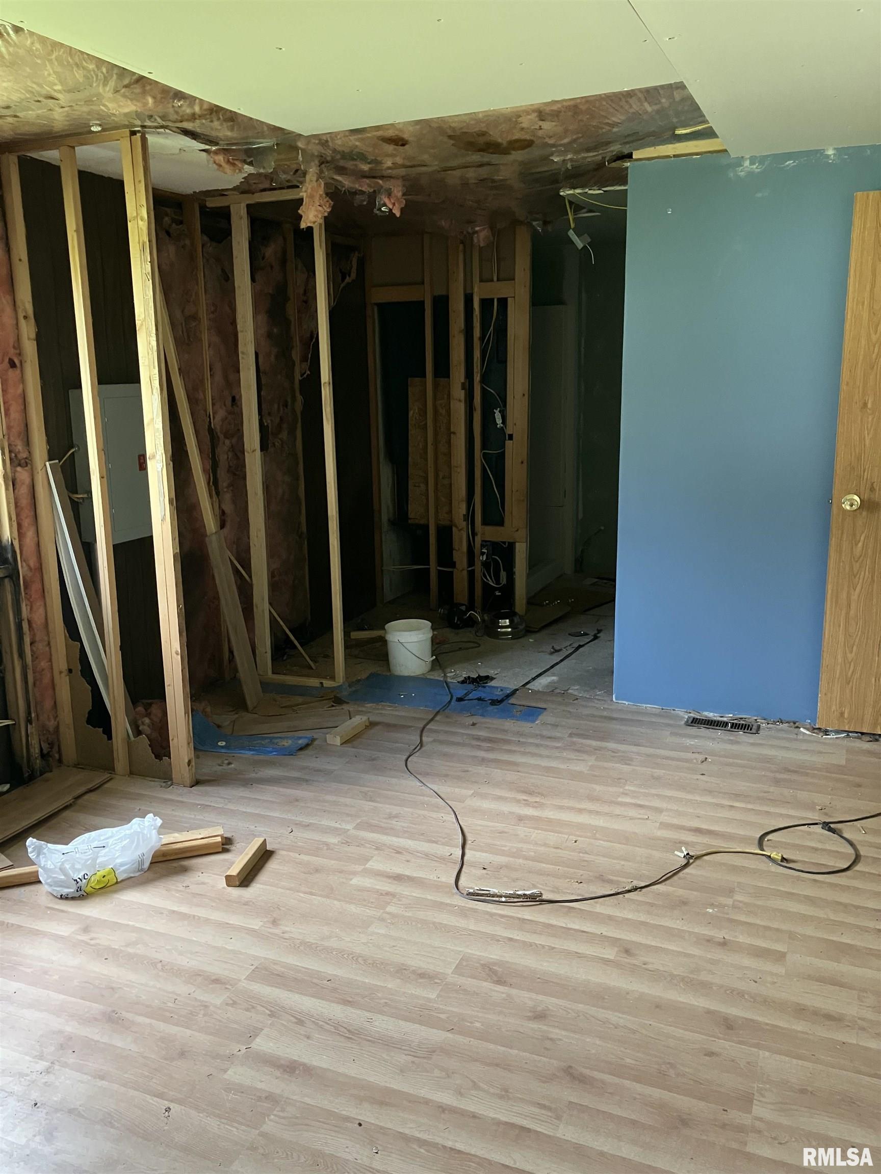 114 Oak Street Gladstone, IL 61437 - Photo 22 of 27