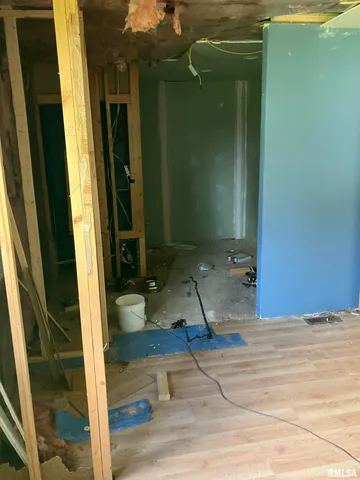 $12,000 | 114 Oak Street, Gladstone, IL 61437