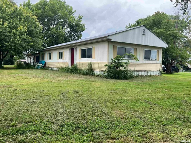 $12,000 | 114 Oak Street, Gladstone, IL 61437