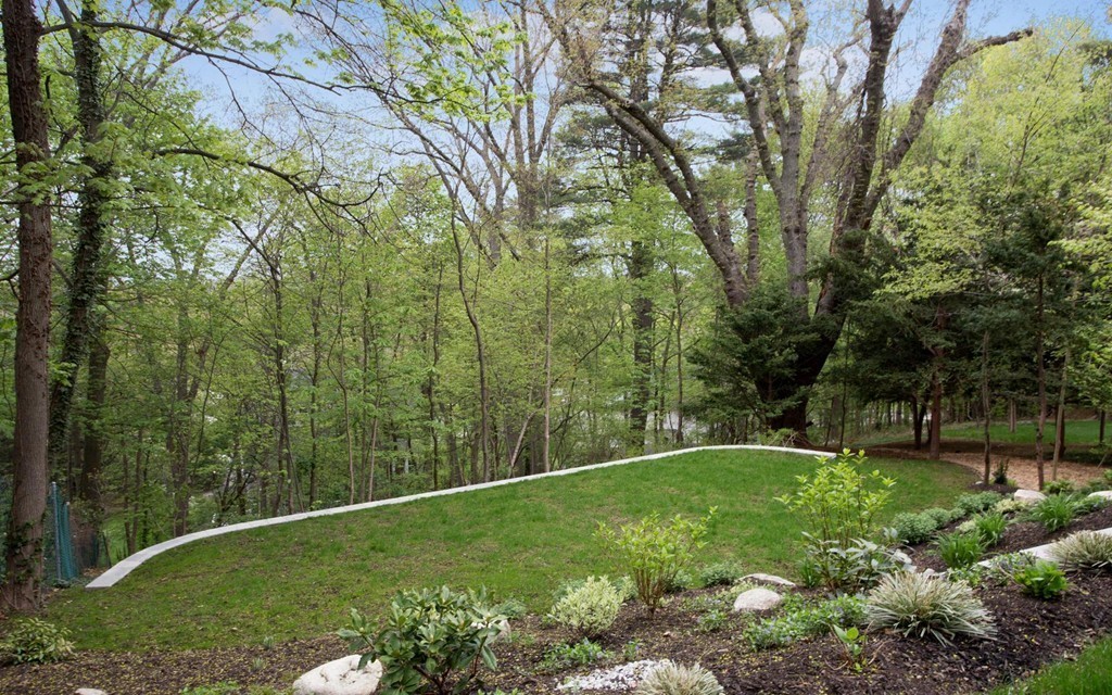 65 Wolcott Road Brookline, MA 02467 - Photo 20 of 22