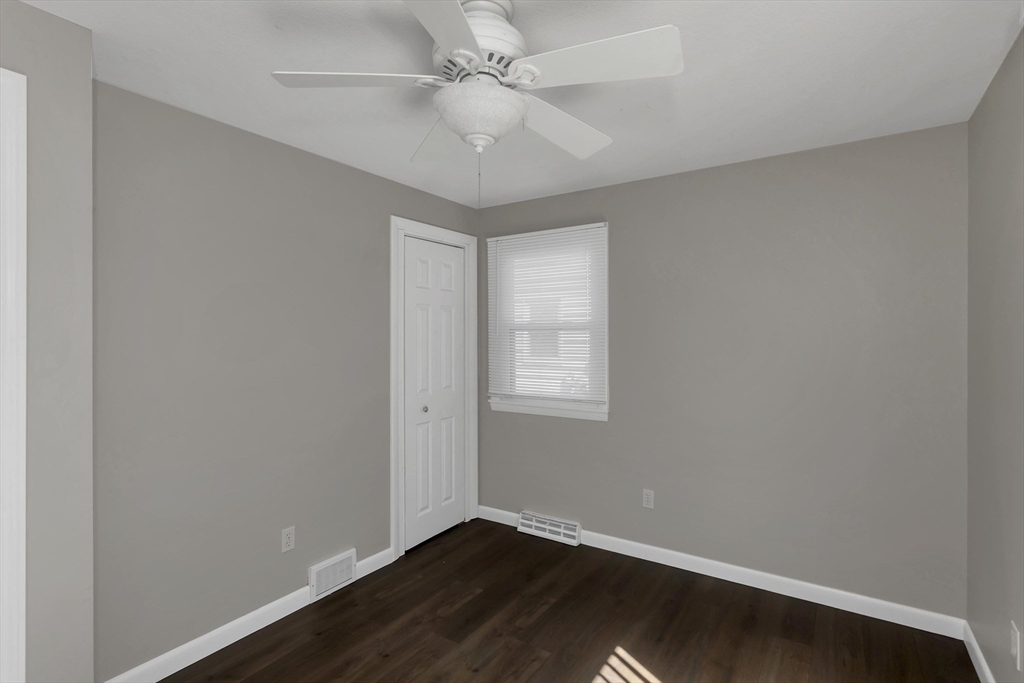 105 Mazarin Street Springfield, MA 01151 - Photo 15 of 25