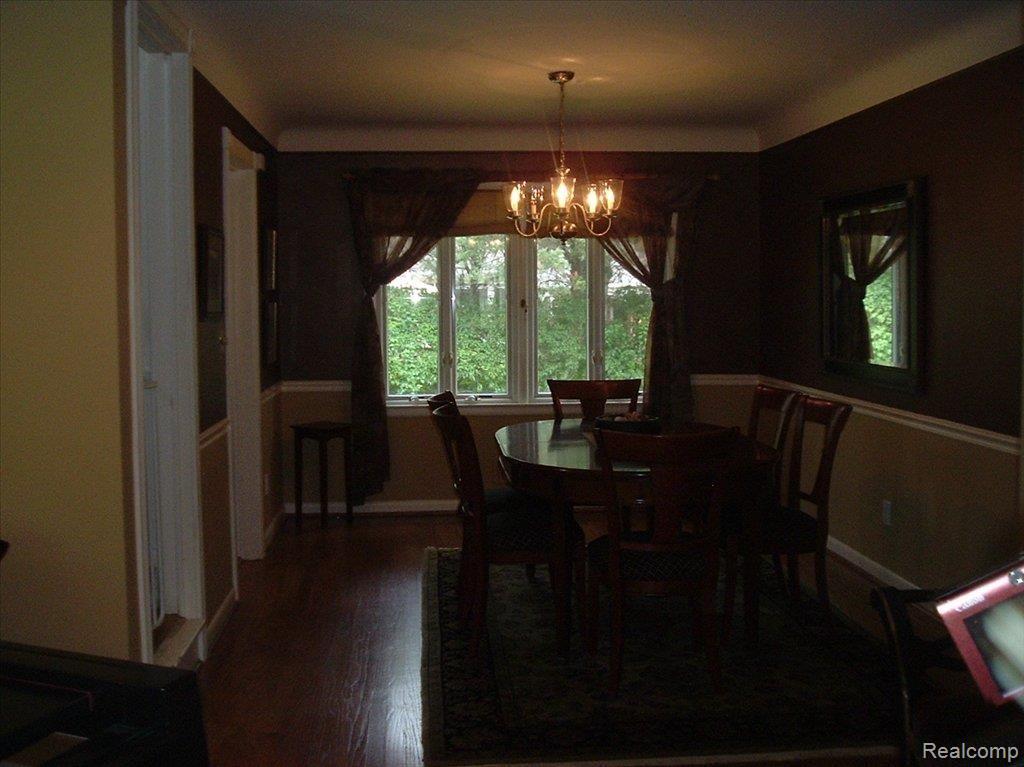 4112 Amherst Road Royal Oak, MI 48073 - Photo 6 of 18 Dining Room