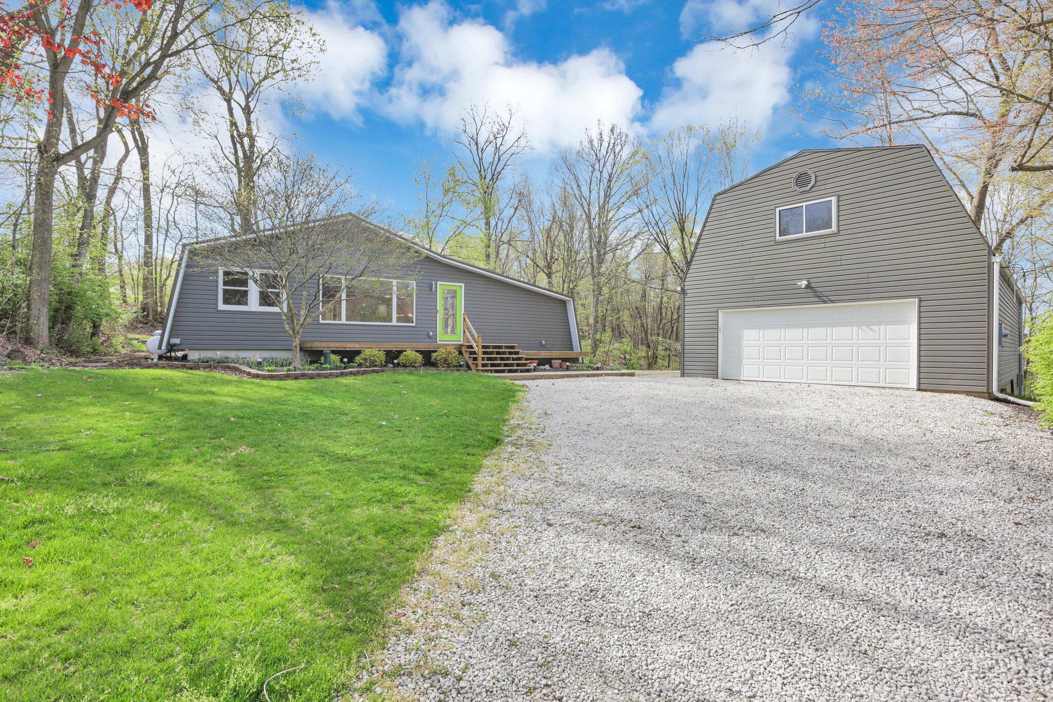 8370 Stickle Road St. Louisville, OH 43071 - Photo 19 of 51 large-a6fa86d7-2715-4d51-aed0-e13d511920