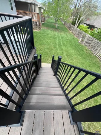 $325,000 | 2420 Southwest Kings Court, Topeka, KS 66614