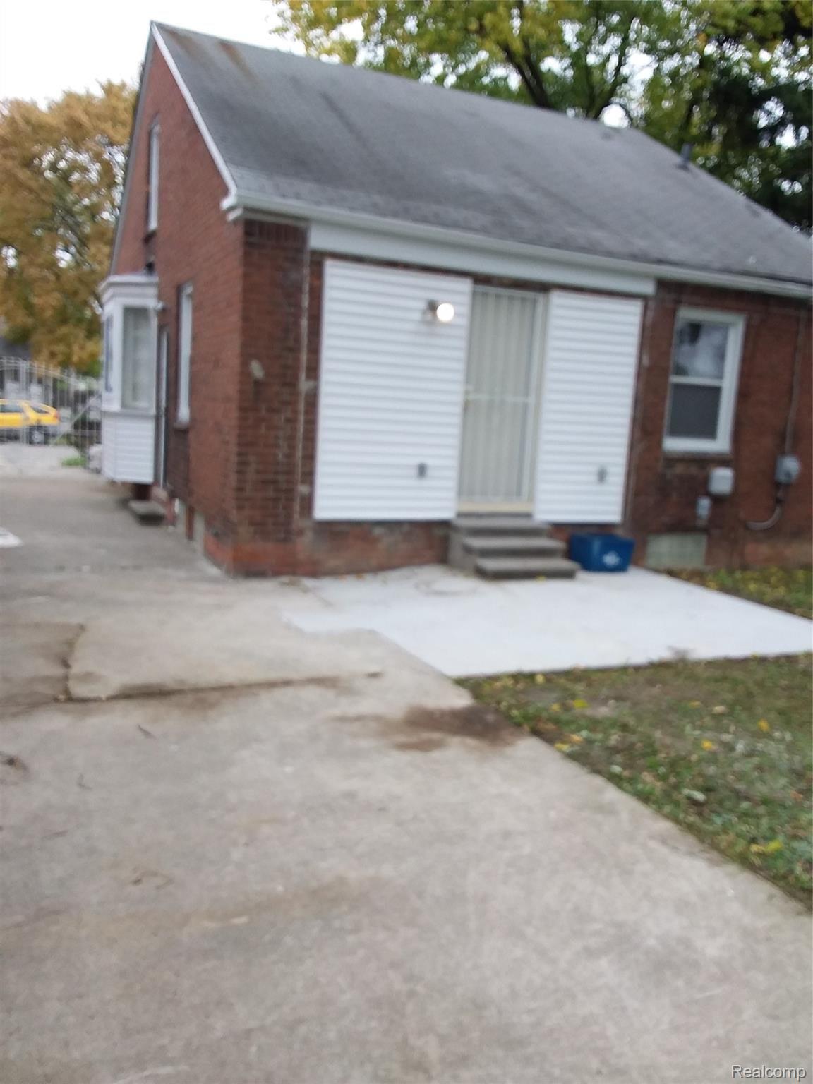 9155 Audubon Road Detroit, MI 48224 - Photo 15 of 16 20201030_143535.jpg