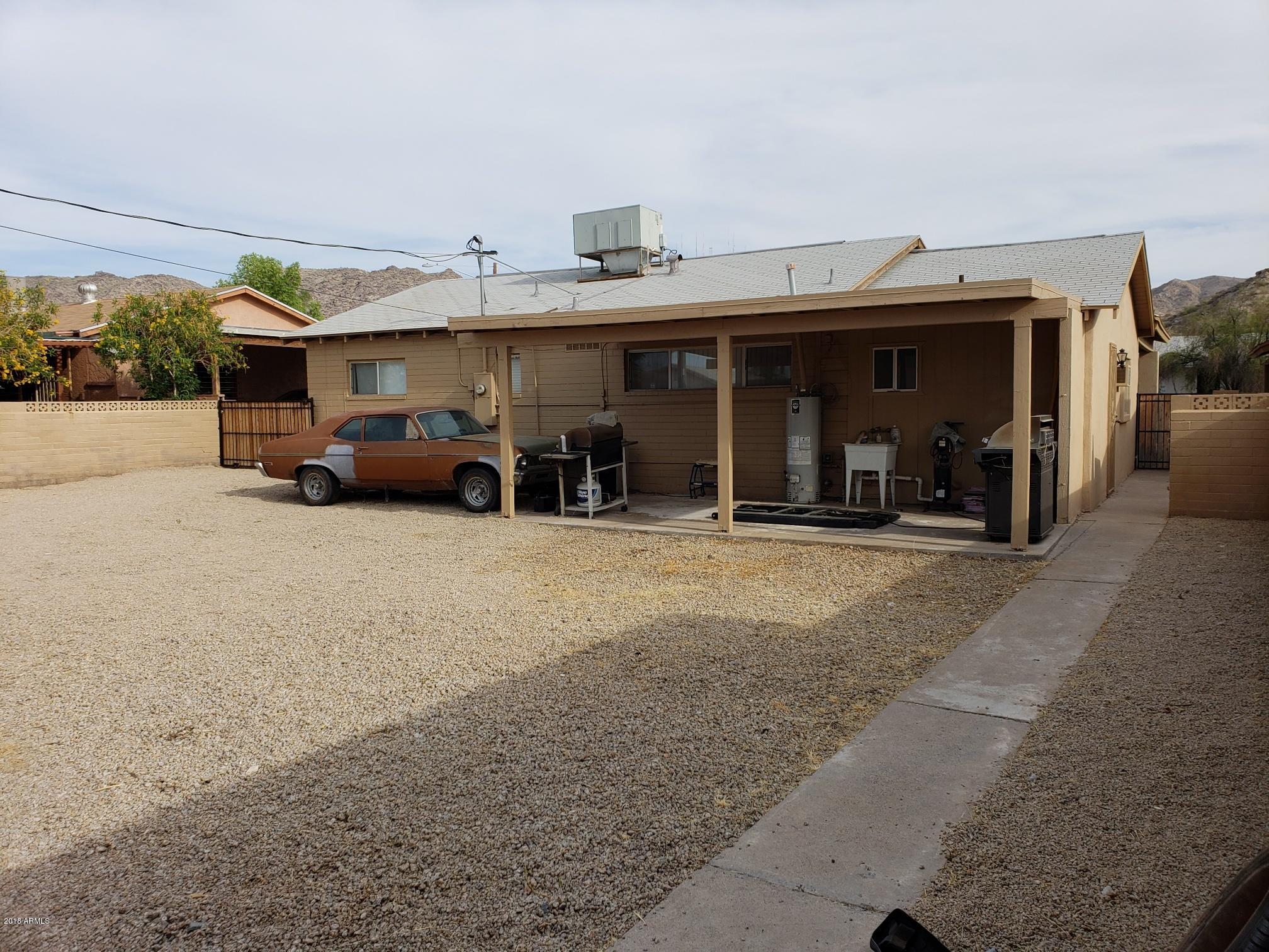 334 West Piedmont Road Phoenix, AZ 85041 - Photo 25 of 36 Back Patio