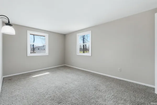 $239,900 | 5700 Fontana Drive, Fort Wayne, IN 46815
