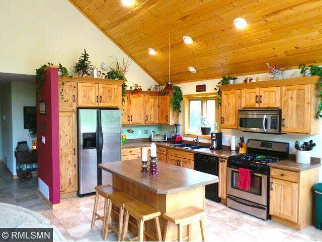 3536 Military Road Barnum, MN 55707 - Photo 3 of 18 Gallery Image 3