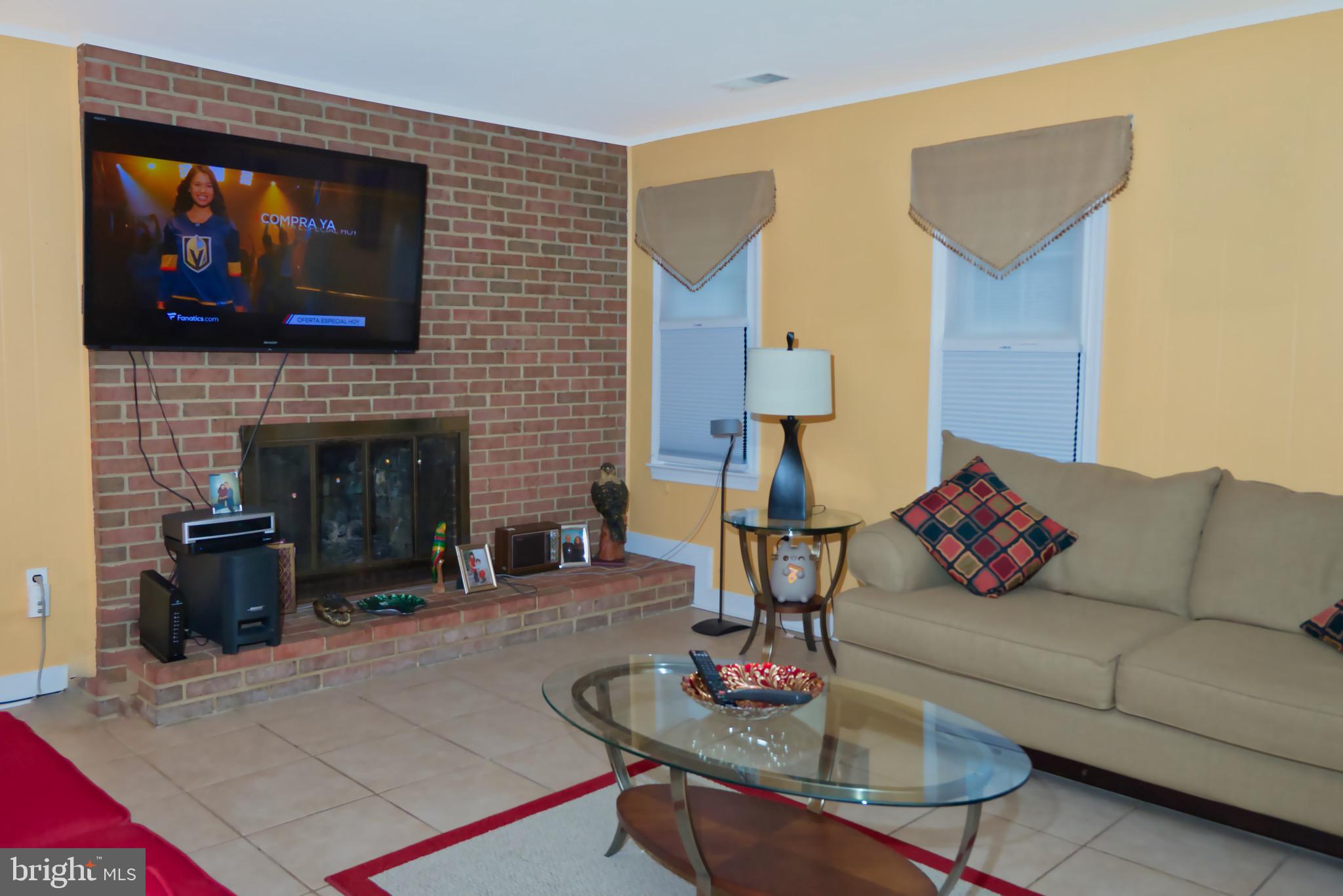 8107 Kings Point Court Springfield, VA 22153 - Photo 10 of 21 Gallery Image 10