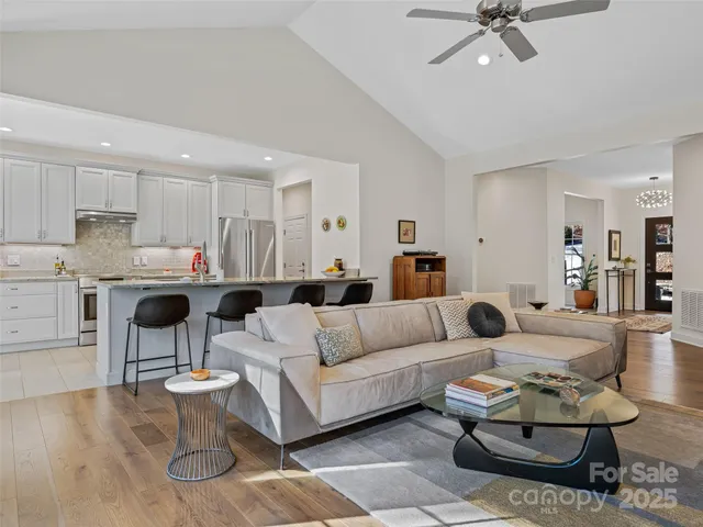 $775,000 | 2508 Carriage Falls Court, Hendersonville, NC 28791