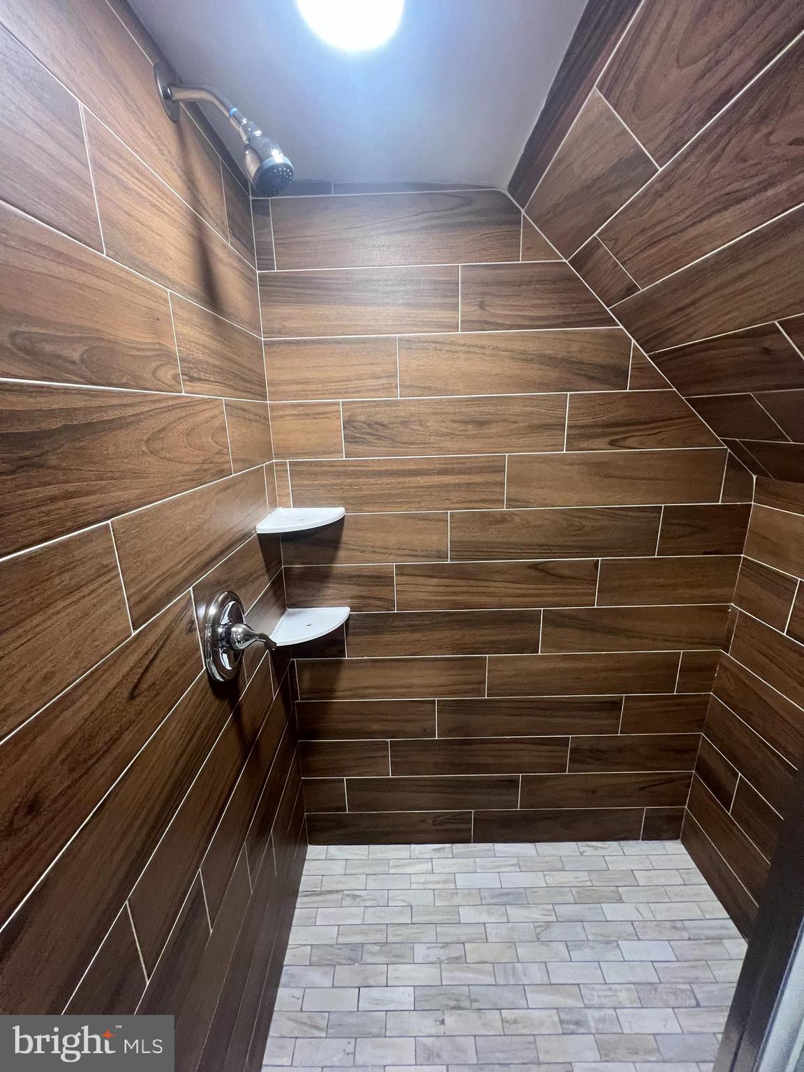 1717 Danforth Street Philadelphia, PA 19152 - Photo 4 of 7