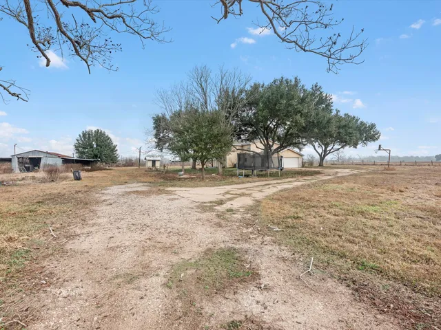 $2,500 | 10445 Farm To Market Road 442, Boling, TX 77420
