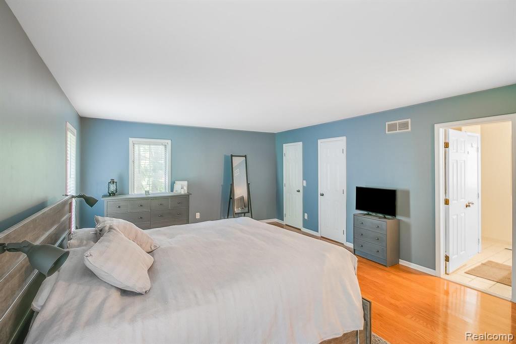 2035 Devonshire Road Bloomfield Hills, MI 48302 - Photo 26 of 36